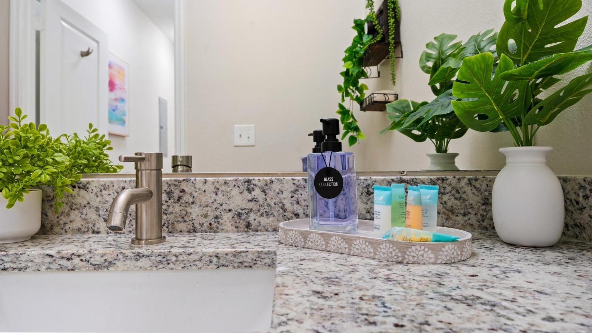 Cozy 2Br2Ba Gem-Near Airport Tampa Exterior foto